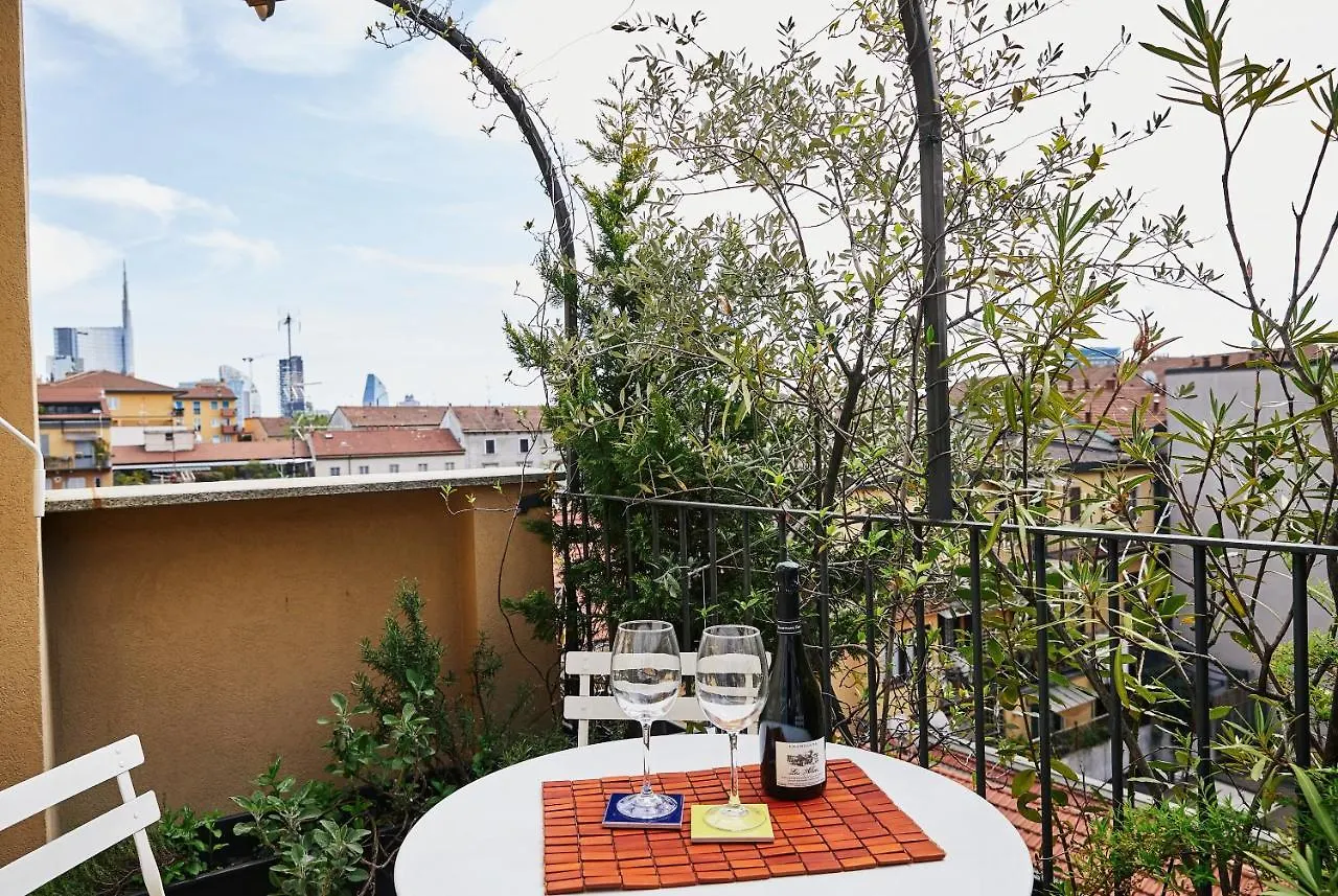 Il Terrazzino - Loft With Terrace And View - With Elevator - Milan Apartment