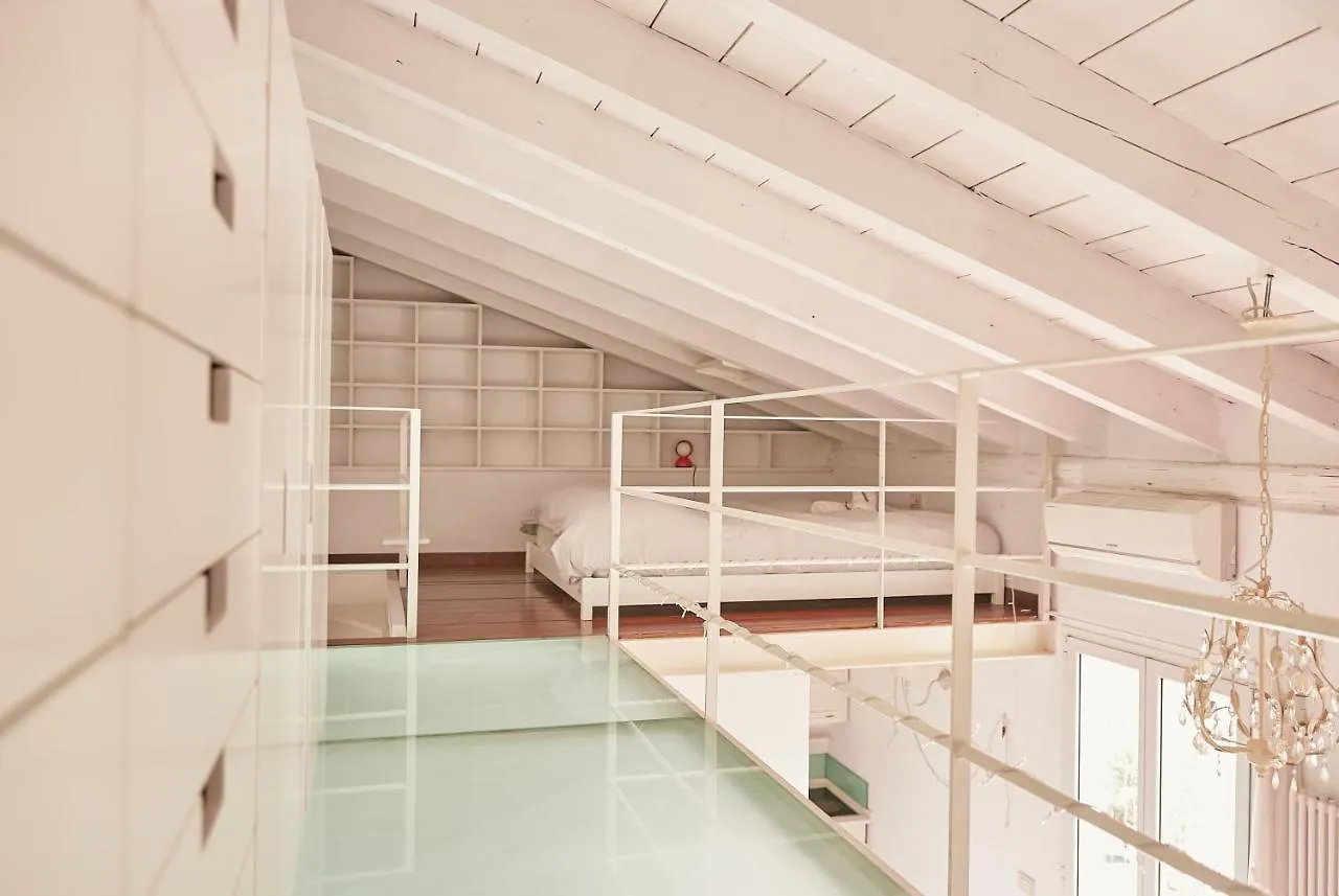 Il Terrazzino - Loft With Terrace And View - With Elevator - Milan Apartment