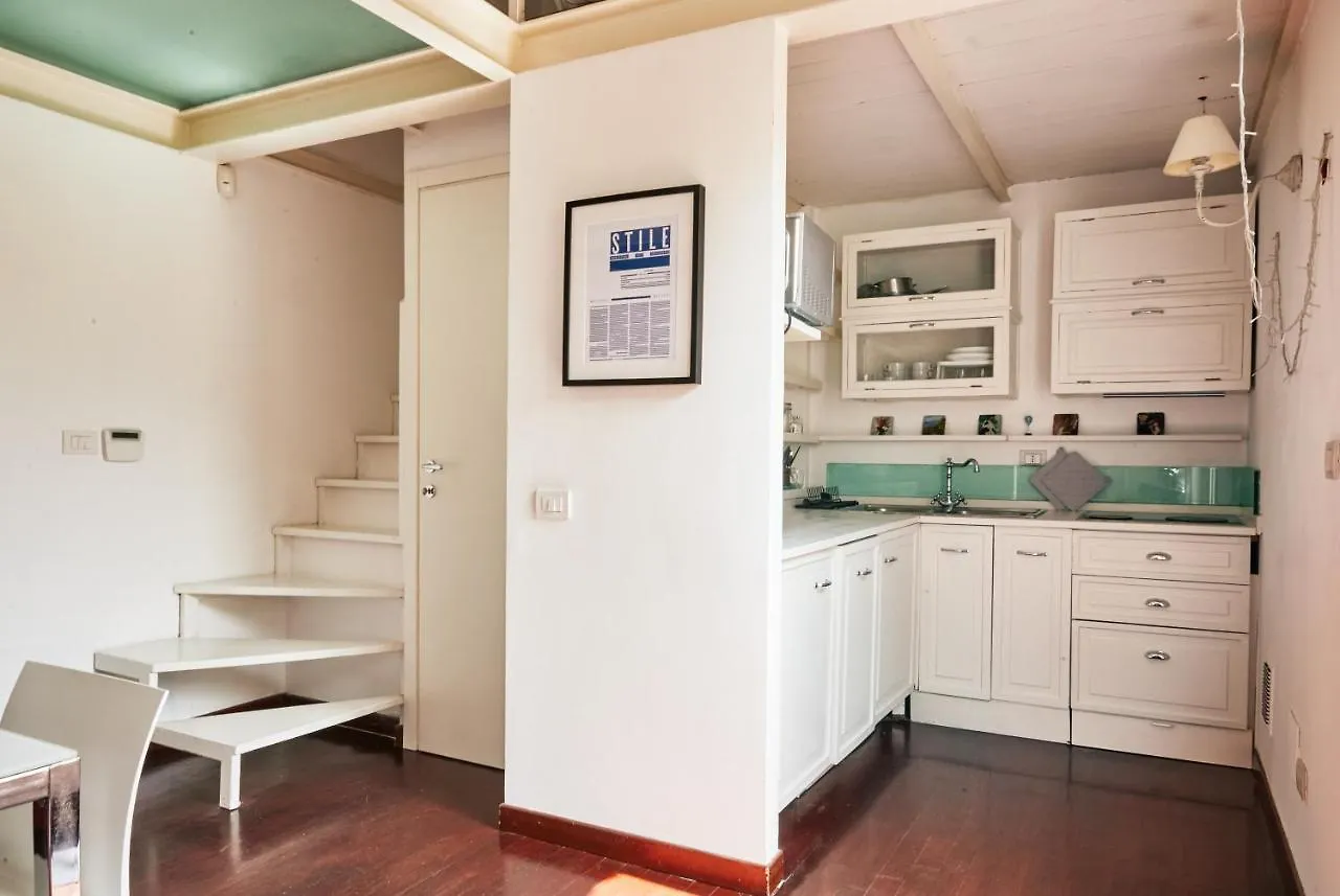 Il Terrazzino - Loft With Terrace And View - With Elevator - Milan Apartment