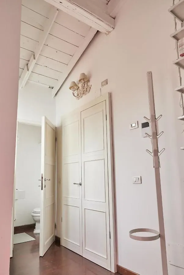 Il Terrazzino - Loft With Terrace And View - With Elevator - Milan Apartment Italy